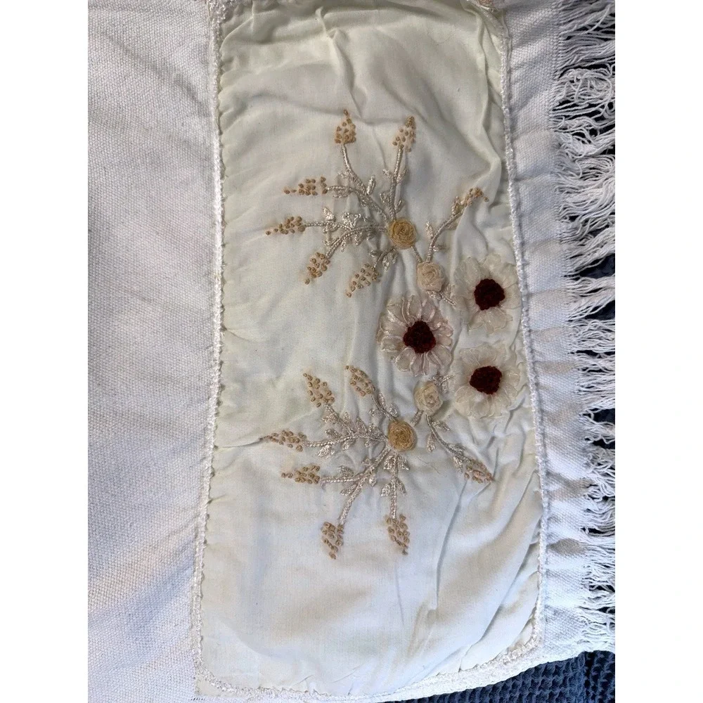 French‎ Country Floral Table Runner Ivory Embroidered Appliqué Fringe 72x18